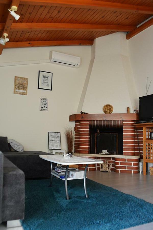 Cosy Sunset Apartment Omiš Kültér fotó