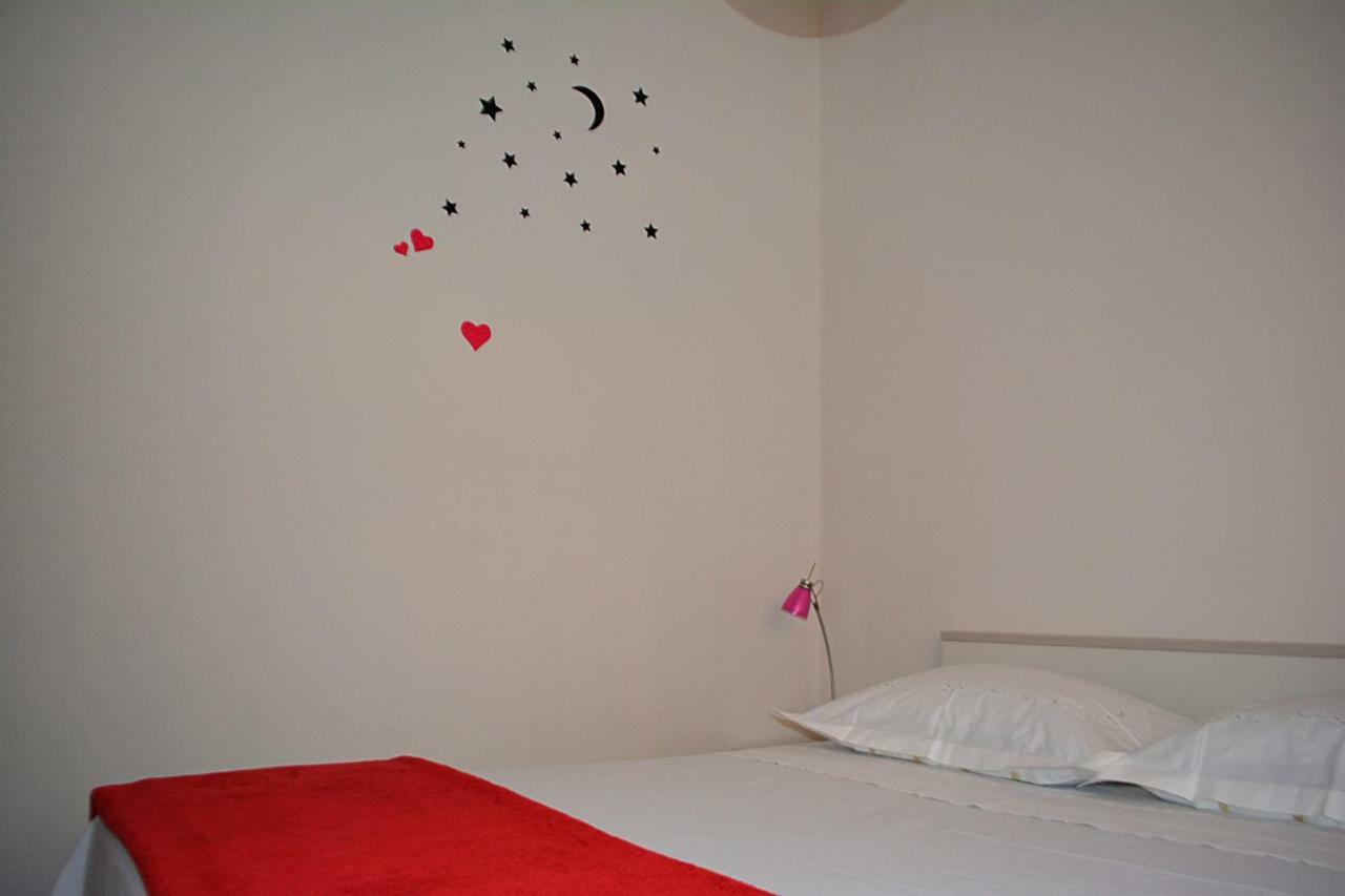 Cosy Sunset Apartment Omiš Kültér fotó