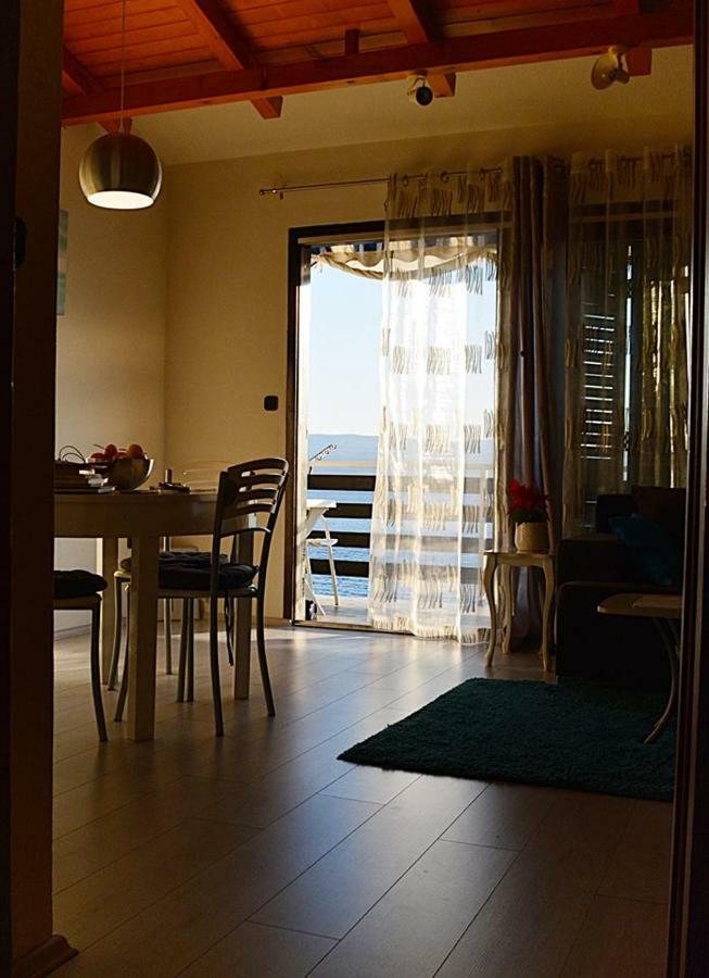 Cosy Sunset Apartment Omiš Kültér fotó
